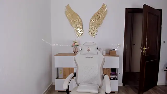 amateur nude cam Sally Secret