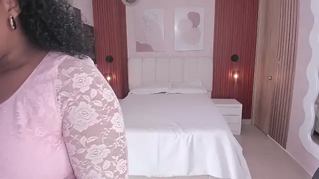 leah_sweetie - Leah_Sweetie's free webcam - UK Sex Cams