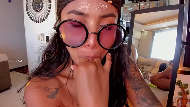 sofiasexhot