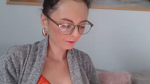 cleophee - Cleophee's free webcam