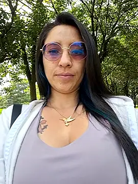 VALERY-03_ Live Webcam on Stripchat