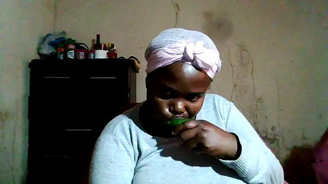 sexybigboobz - Sexybigboobz's free webcam