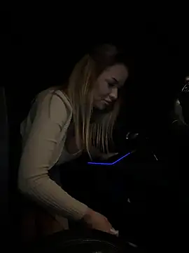 kirstievegas (F young) - 💥lush in ass😈fuck me🎁last tip