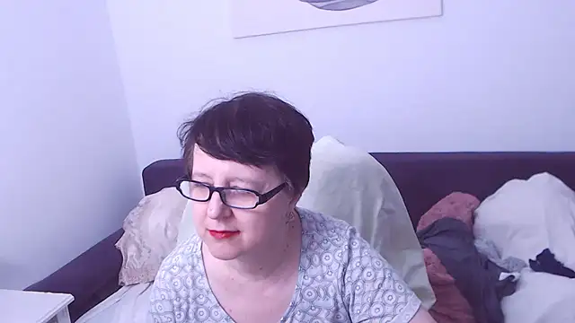 christarose (F mature) - macarena dance,naked