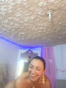 zullyxhot (F mature) - content by wsp x2 days