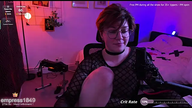 MossPrince Live Webcam on Stripchat