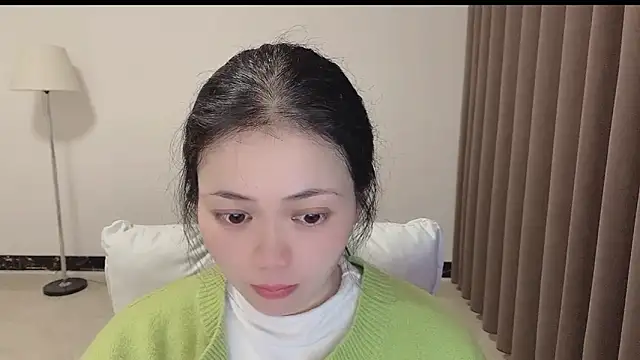 zora-168 live on StripChat 