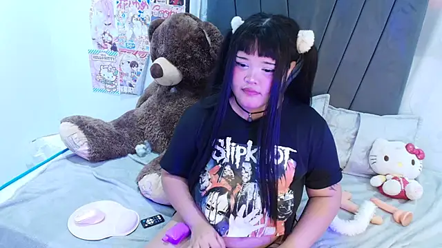 kittyhtxx webcam stripchat model stream image