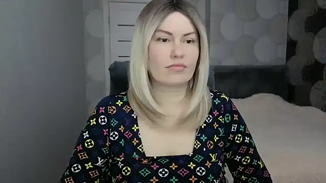 natusik - Natusik's free webcam