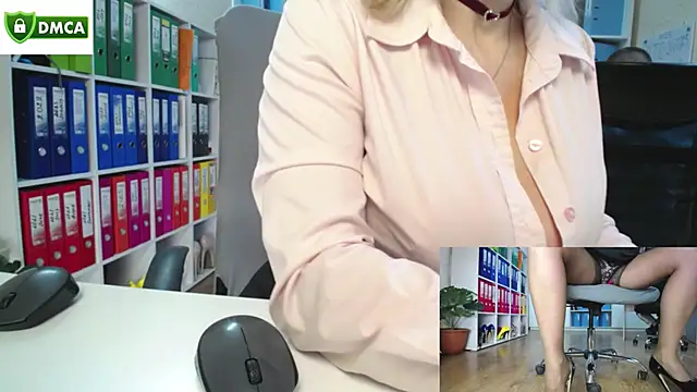secret-office - Secret-office's free webcam - UK Sex Cams