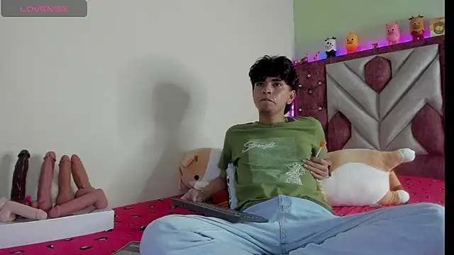 Santy_carrington live cam