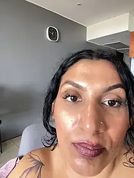 bigbootybutter - BigBootyButter's free webcam