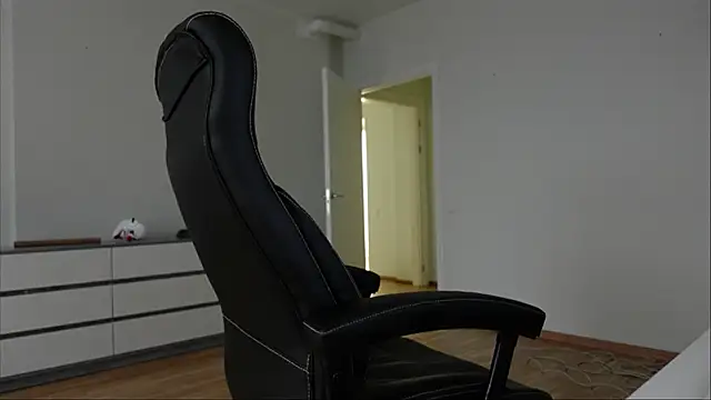 richard_dullas (M twink) - RIZZ