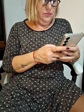 VenusAlpha Live Webcam on Stripchat