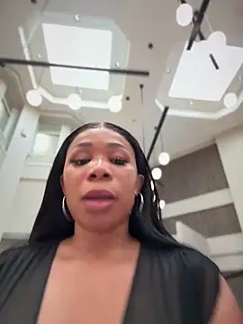 Hot Squirt on Strangers Car in Public