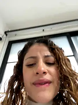 alana15 - Alana15's free webcam