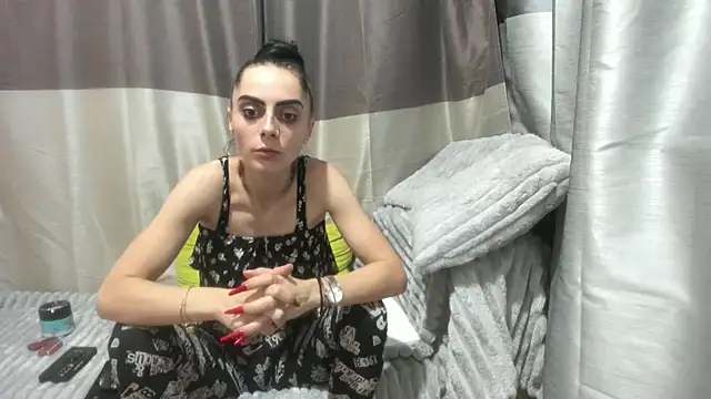 jessystarr live cam screenshot females on SexOnline.top – Live Cams, Videos, GIFs & Chat