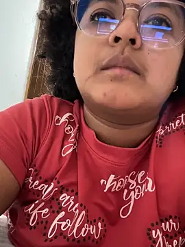 Rizos_hot_offici... Live Webcam on Stripchat