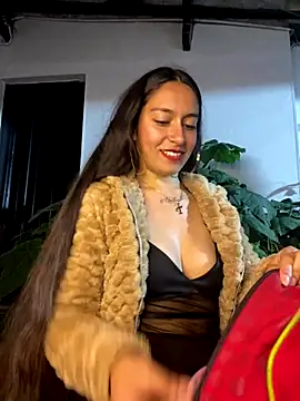 alaska_euphoria - Alaska_euphoria's free webcam