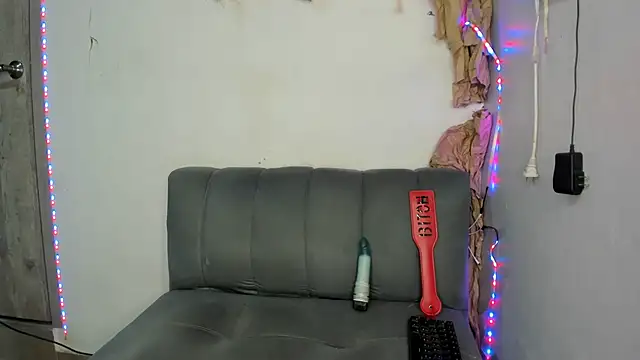 kassy_dreadlocks - Kassy_dreadlocks's free webcam - UK Sex Cams