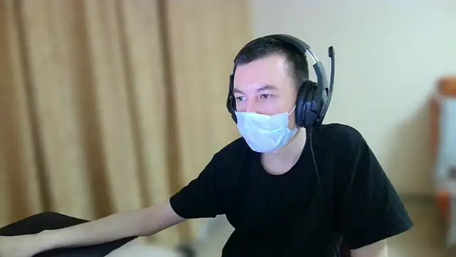 dr_pipirkin - Dr_pipirkin's free webcam