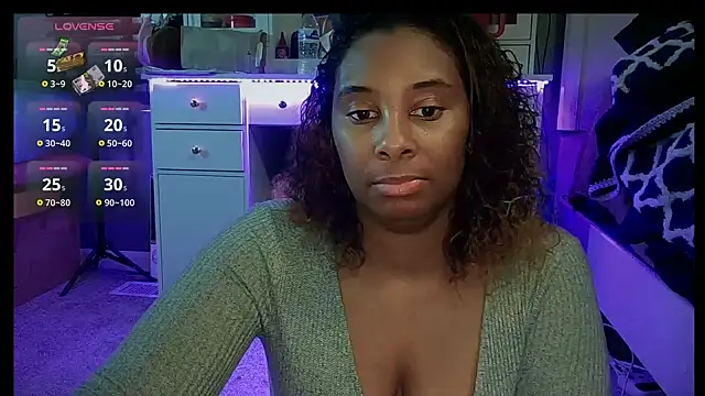 sassyslayz - Sassyslayz's free webcam - UK Sex Cams