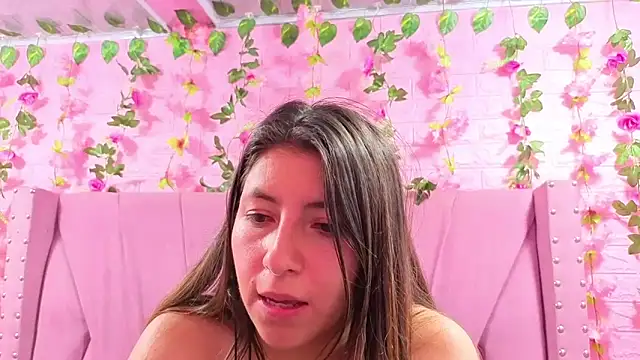 alyy_brown - Alyy_Brown's free webcam - UK Sex Cams