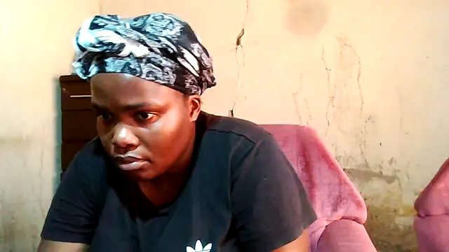 sexybigboobz - Sexybigboobz's free webcam - UK Sex Cams