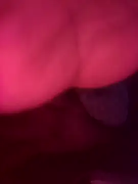 krissz1234 live cam screenshot male on Token.Show — Token Tipping & Live Cams