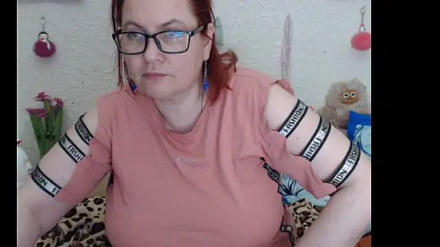 playfullmature - PlayfullMature's free webcam - UK Sex Cams