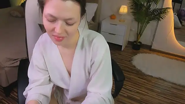 lunar_lily - Lunar_Lily's free webcam - UK Sex Cams