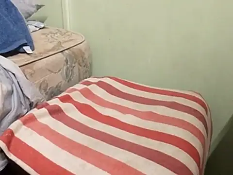 calme_odl1 - Calme_odl1's free webcam - UK Sex Cams