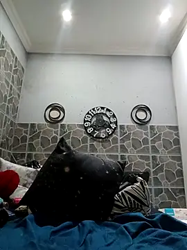 THREEHOLESPLEASURE99