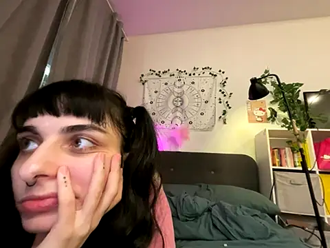 mollydoorsis1 - Mollydoorsis1's free webcam - UK Sex Cams