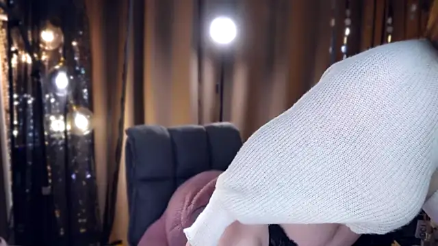 zhdhdbdkx - Zhdhdbdkx's free webcam