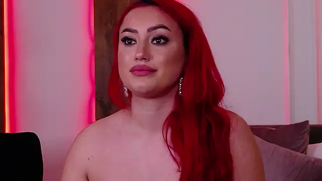 emyhilton - EmyHilton's free webcam