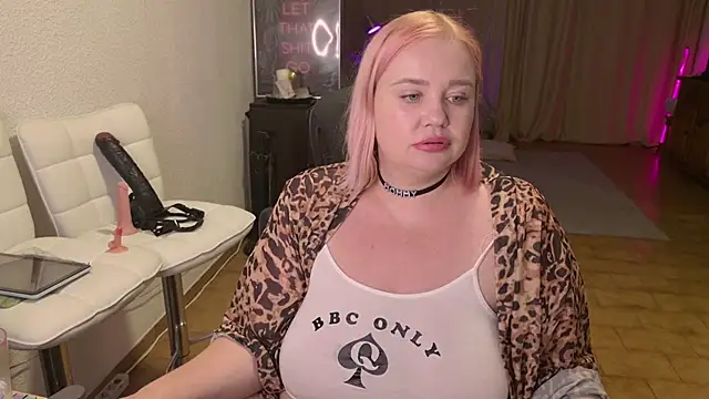 margotgrey - MargotGrey's free webcam - UK Sex Cams