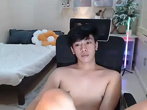 niel_cumshow