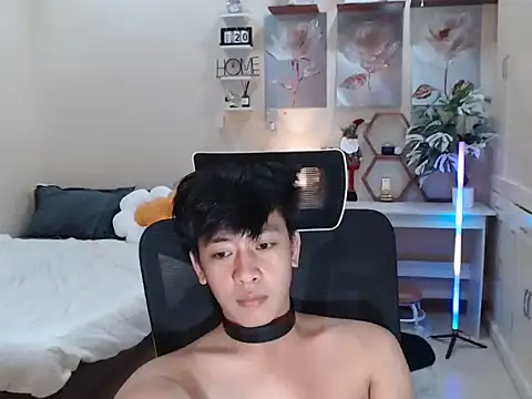 niel_cumshow