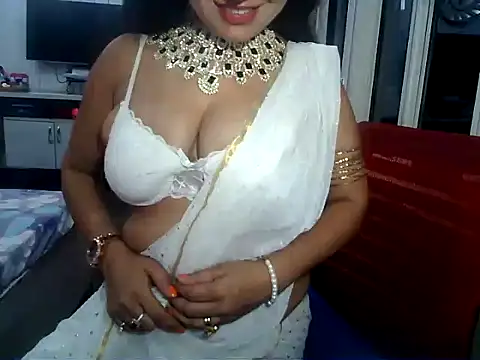 yourradhika (F mature) - shower show in sareee