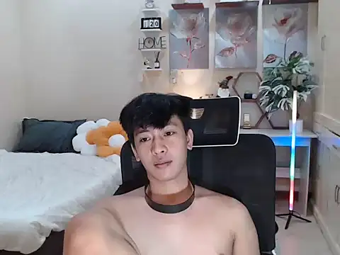 niel_cumshow