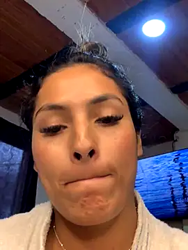 Webcam Model (Cami_Leon2)  is live.Free join now!