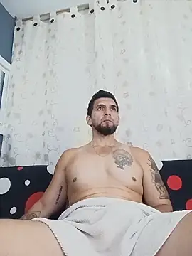 juleslakes - JULESLAKES's free webcam - UK Sex Cams