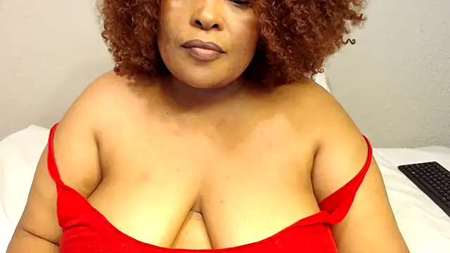 ONIONBOOOTY69 live cam screenshot female from South Africa on Pornmatic – Free Porn Videos & Live Cams