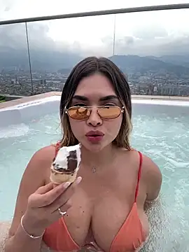 AnaCarrera from StripChat is Freechat