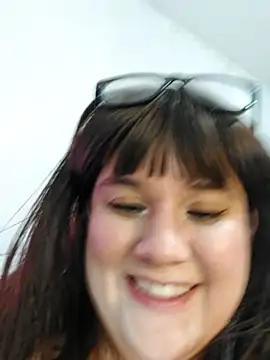 Webcam Model (ItsNaiixa)  is live.Free join now!