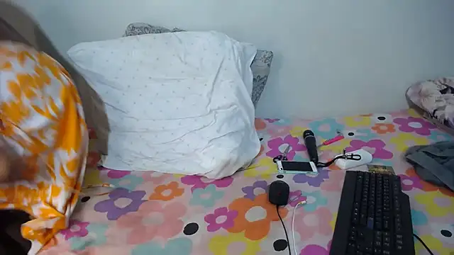 sluttykayy - SluttyKayy's free webcam - UK Sex Cams