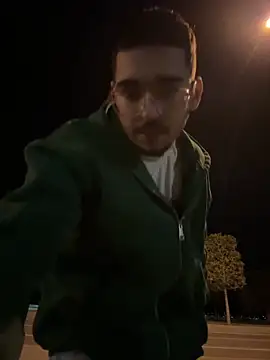 mertkaan27 - Mertkaan27's free webcam - UK Sex Cams