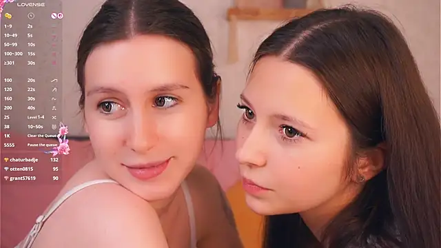 GabrielleLynchar... Live Webcam on Stripchat