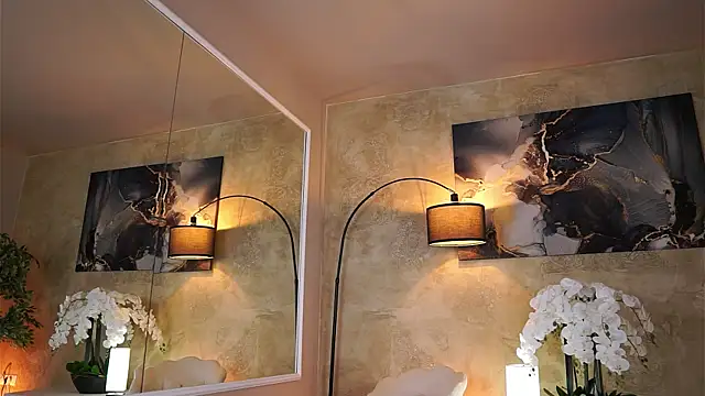  TiffanyBlaize chat room